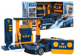 2.4GHz RC Electric Crazon Smoke Car With Petrol Station